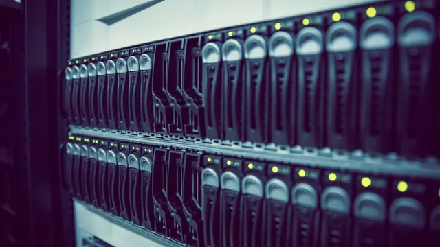 Bulut QERA mı, On-Premise mi? Hangi Dağıtım Modeli Sizin İçin Daha Mantıklı? — kapak görseli