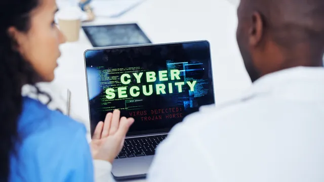 ERP Sistemlerinde Güvenlik, Yedekleme ve Erişim Kontrolü Neden Kritiktir? — kapak görseli